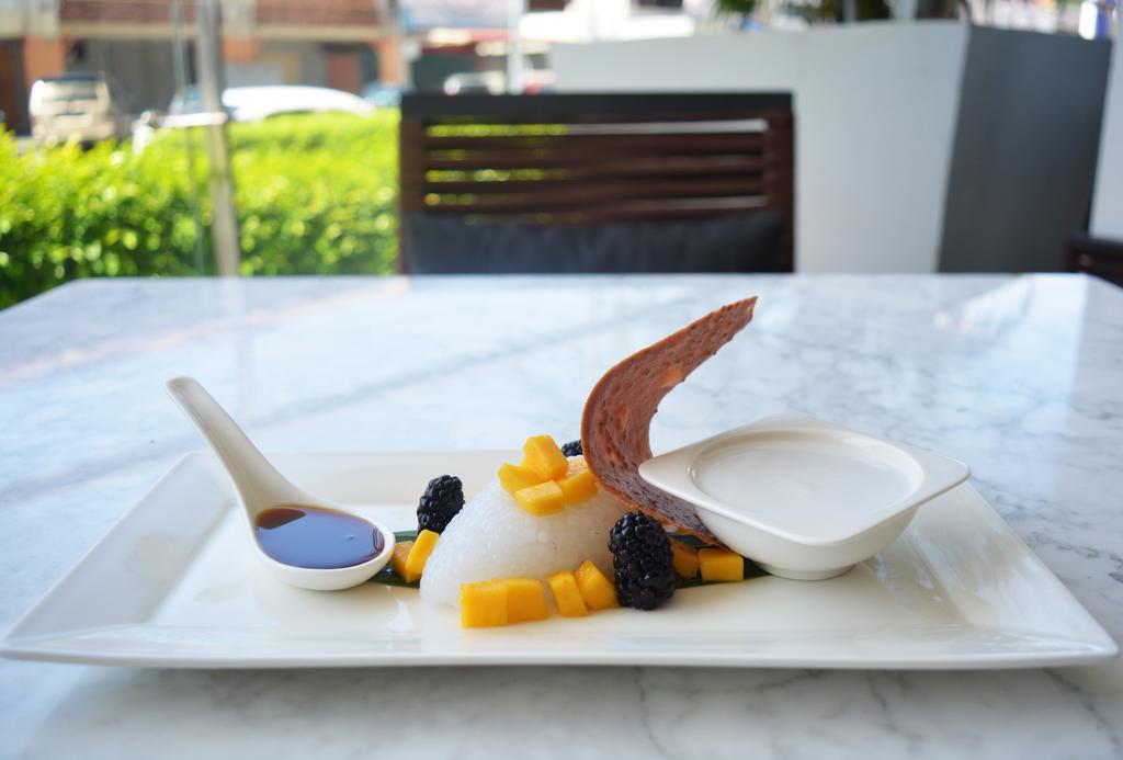 Noble Resort Hotel Melaka מראה חיצוני תמונה